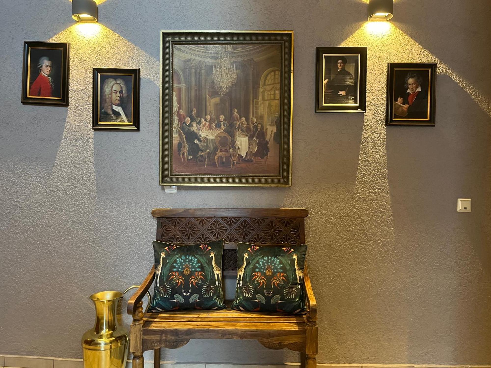 Pension Stadt MHG Buitenkant foto