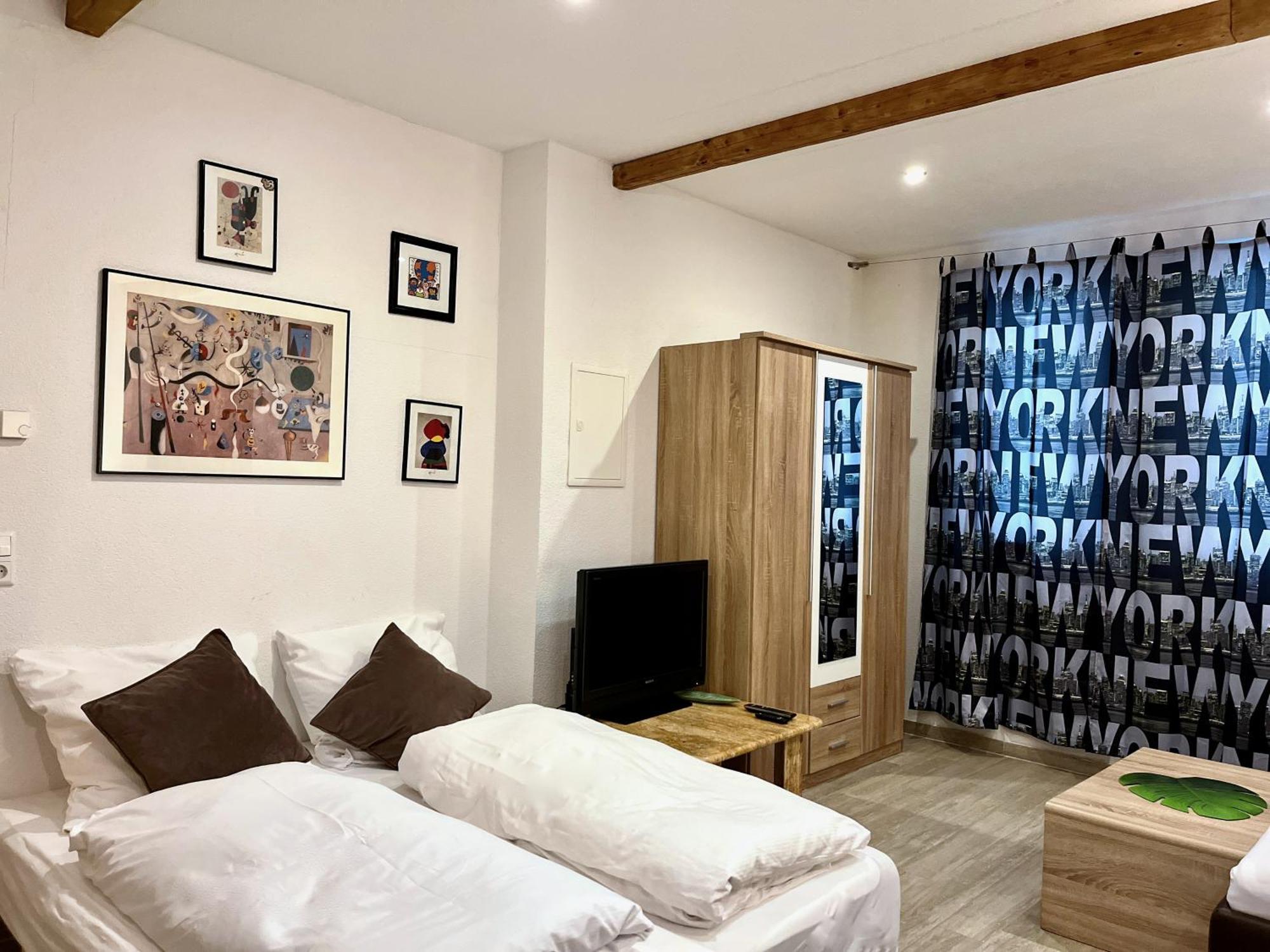 Pension Stadt MHG Kamer foto